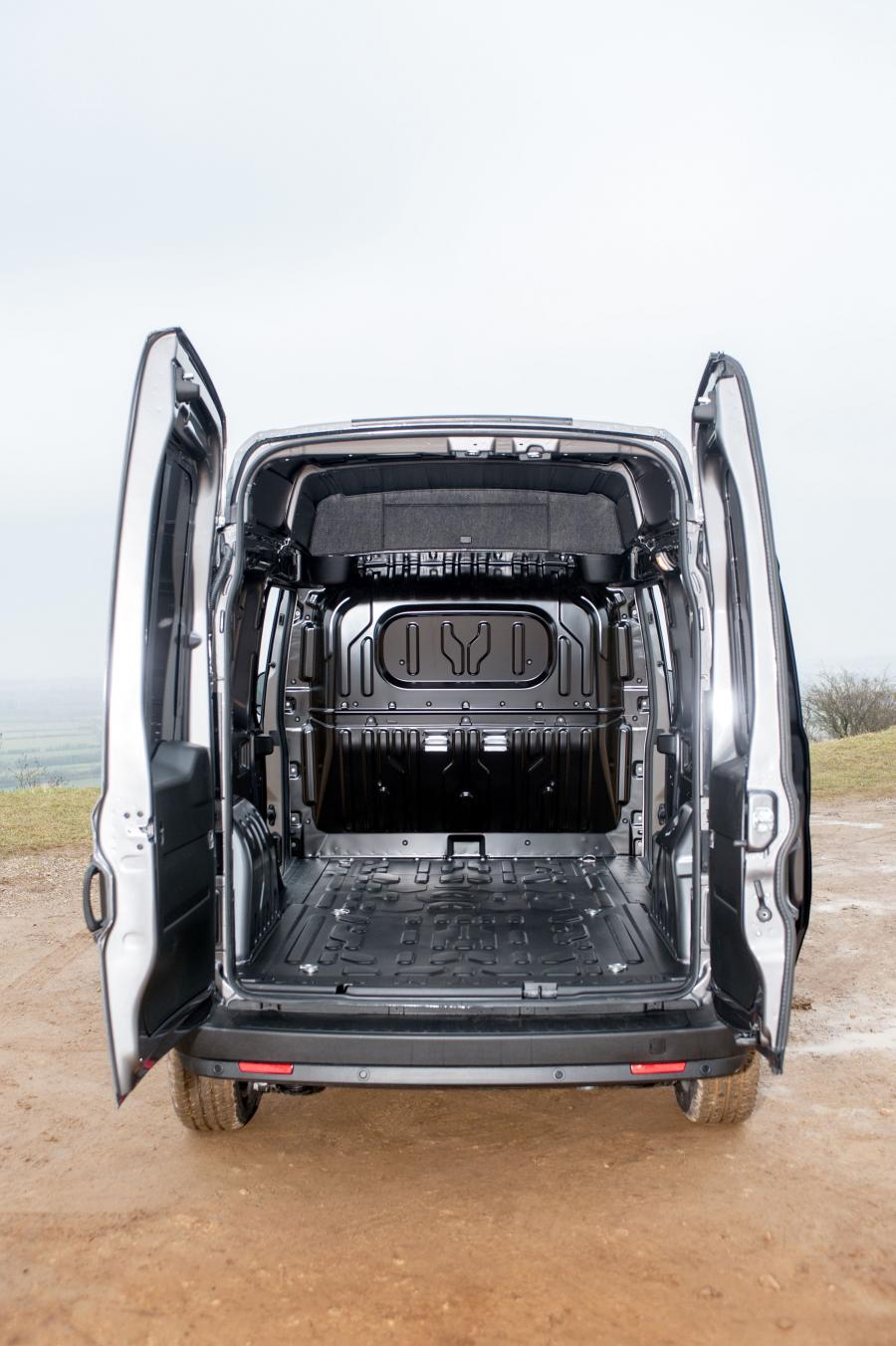  Fiat Doblo XL 2015 года  (UK) (фото 6 из 10)
